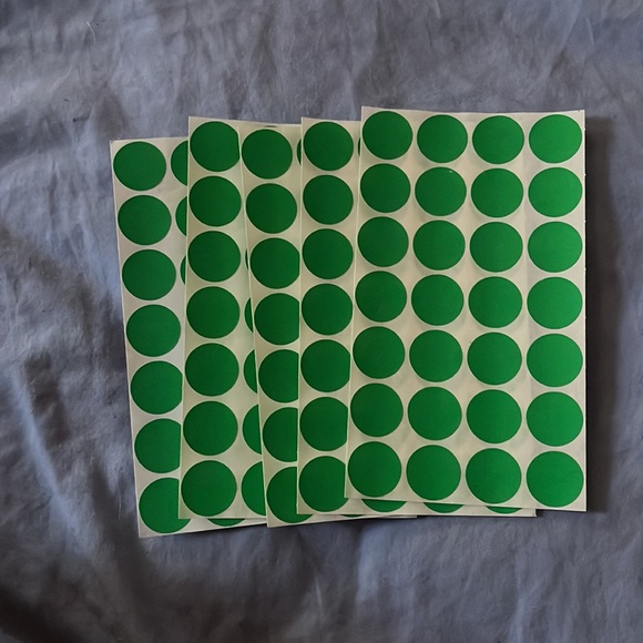 I am selling pricing stickers! You can use these for yard sales, bake sales, etc - Picture 5 of 7